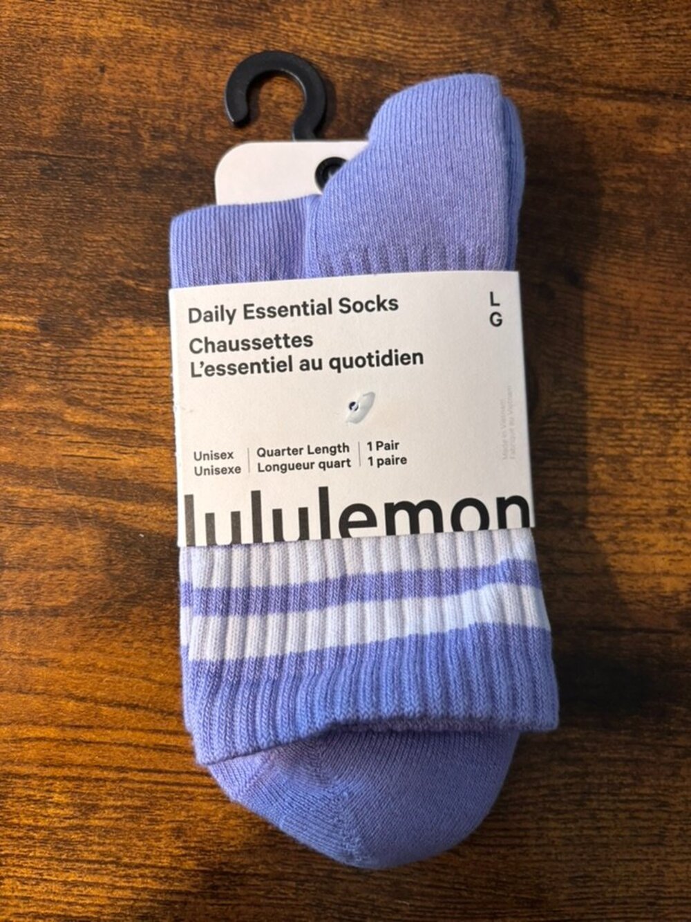 lululemon Daily Essential Socks Purple White Size L Unisex Quarter NWT